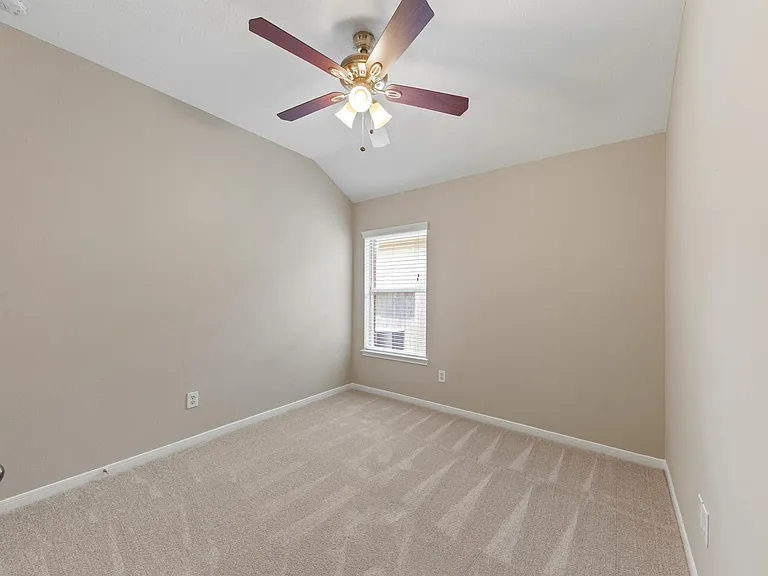 731 Pickett Hill Ln — Photo 33