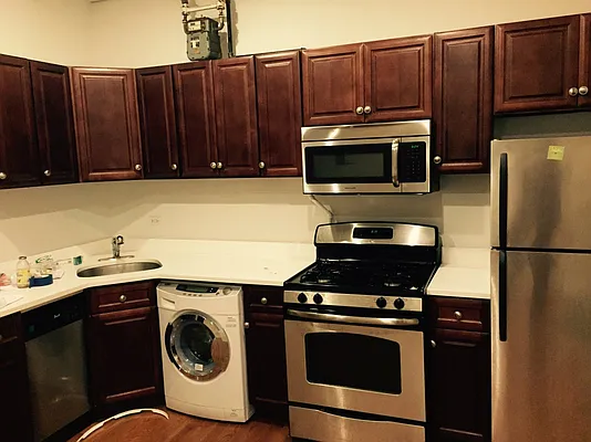 Rented by Bohemia Realty Group | media 37