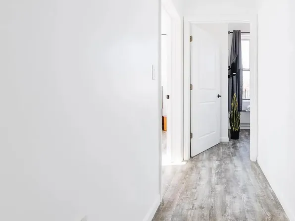 320 Central Avenue image 4 of 28