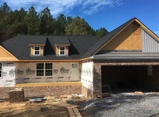 3079 NE Crow Northeast Rd, Dalton, GA 30721