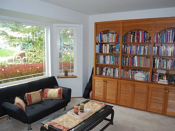 3rd image of 20320 108th Street Ct E