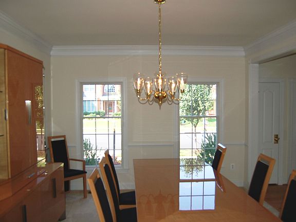 Elegant formal dining room