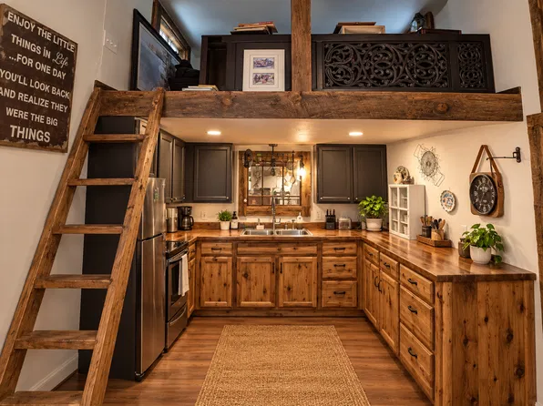 100 Ridge Dr, Kamiah, ID 83536