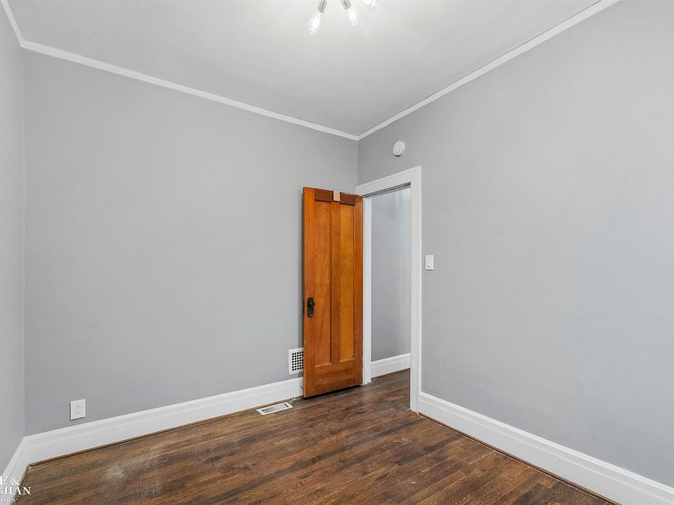1445 Lakepointe St, photo 16