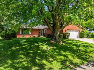 983 Peggy Ln, Wilmington, OH 45177