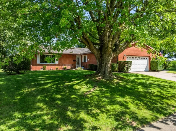 983 Peggy Ln, Wilmington, OH 45177