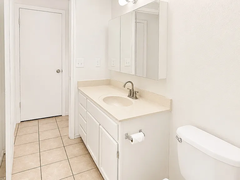 6228 E Greenway St #101 — Photo 12
