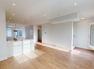 669 Savanna Blvd NE #402, Calgary, AB T3J 0Z1
