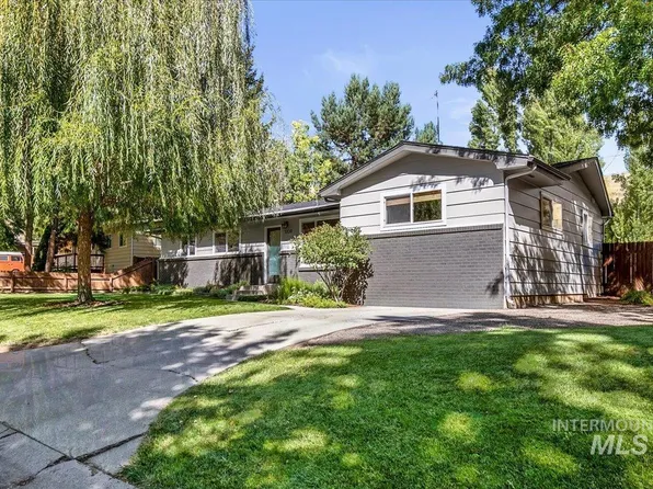 3206 N Winsome Rd, Boise, ID 83702