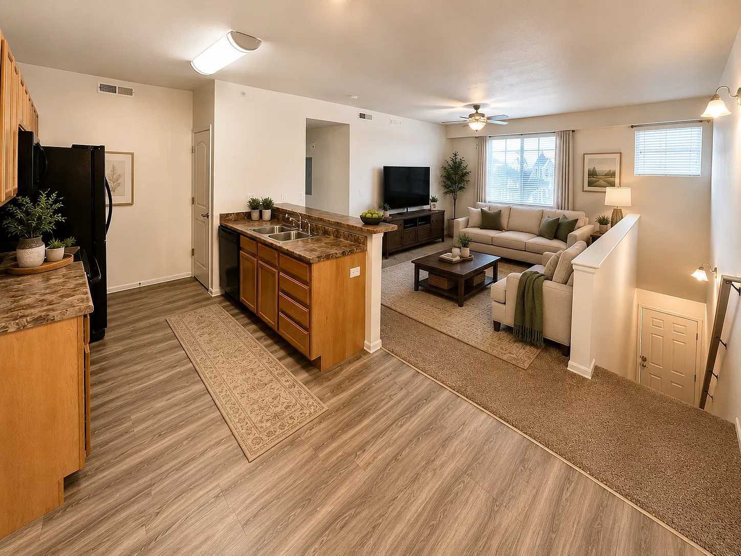 2 bed, 1060 sqft, $1,550 — Photo 2