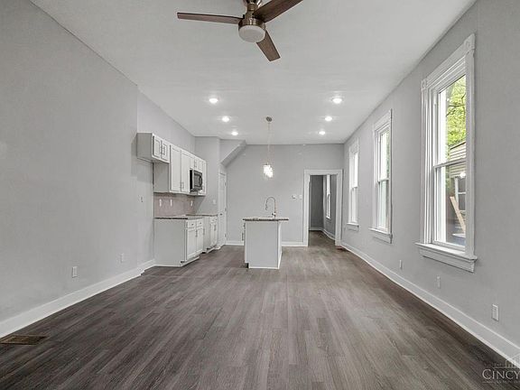 4th image of 4534 Kirby Ave