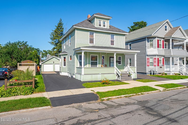 2nd image of 226 Cherry Street