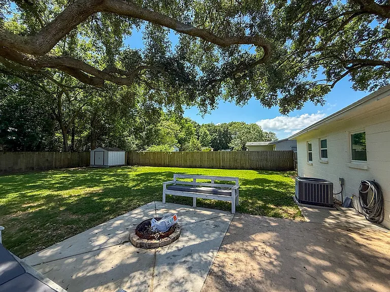 1501 Croquet Dr — Photo 18