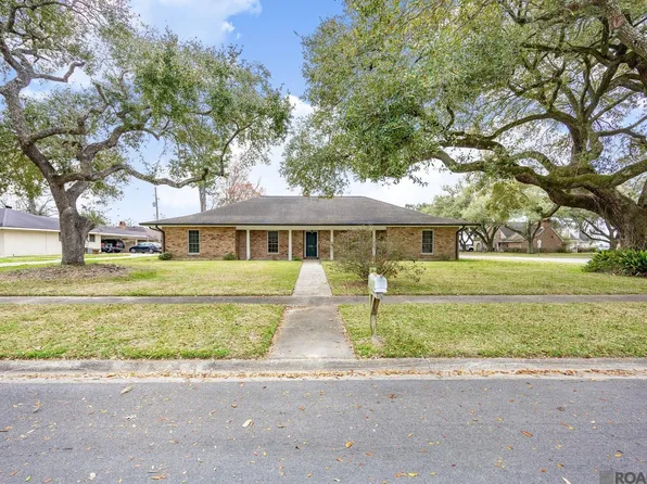 57721 McClung St, Plaquemine, LA 70764