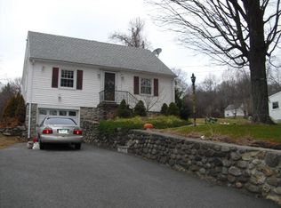 56 Hollow Rd, Watertown, CT 06795