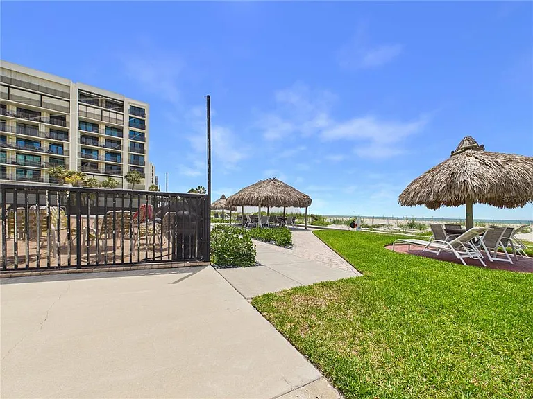 1400 Gulf Blvd #212 — Photo 38