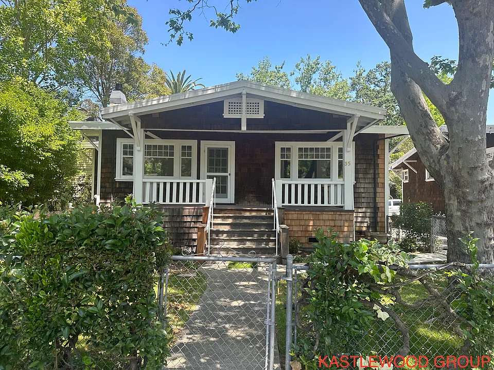 35 Poplar Ave