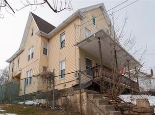 316-318 S 1st St, Lehighton, PA 18235