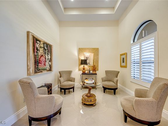 4th image of 912 Palmetto Pointe Cir