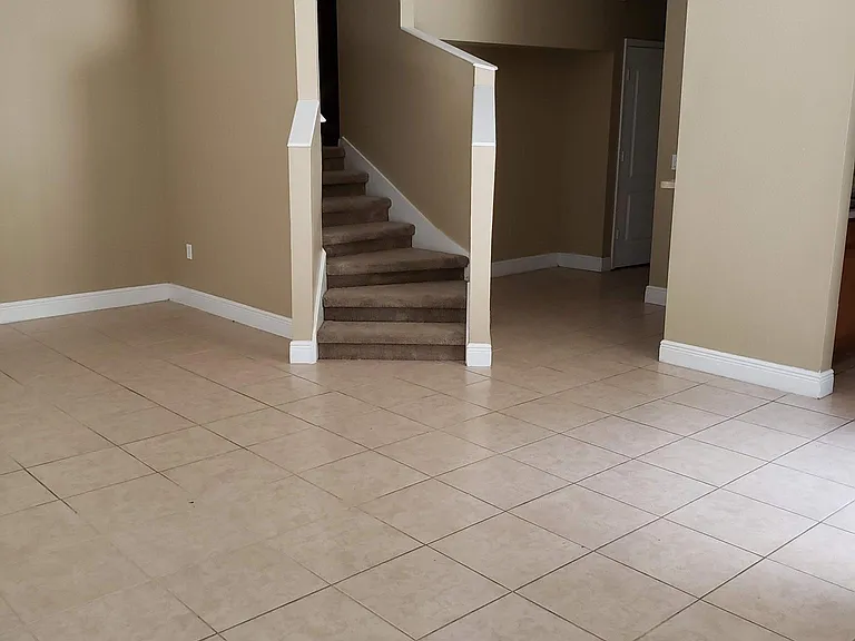 4011 Pemberly Pines Cir — Photo 6