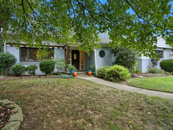 1011 Brayton Ave, Cincinnati, OH 45215
