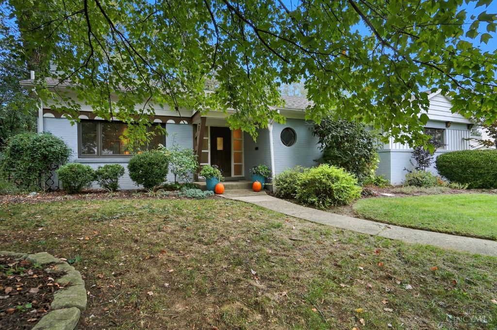 Real estate listing image
