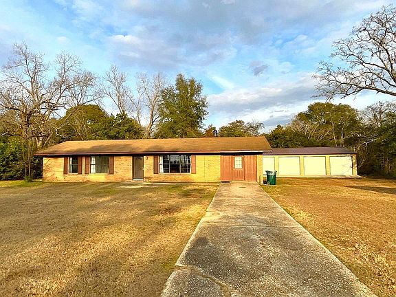 2nd image of 1393 Will Logan Rd