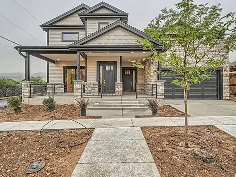 606 Arapahoe St — Photo 3