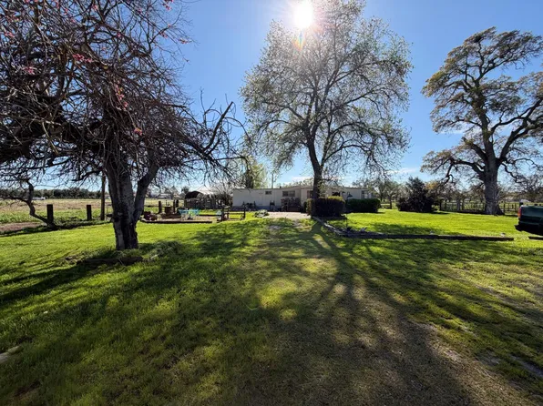 8960 Dillard Rd, Wilton, CA 95693