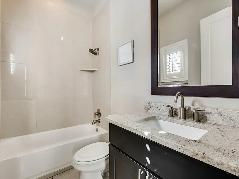 747 Will Rice Ave — Photo 17
