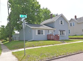 611 N 1st Ave, Marshalltown, IA 50158