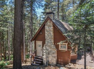 554 Raccoon Ct, Lake Arrowhead, CA 92352