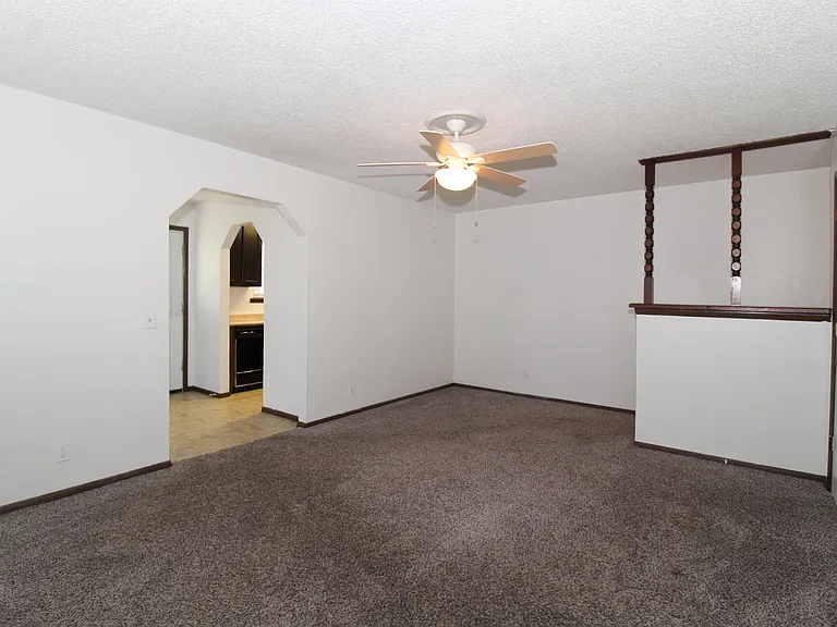 1908 Sycamore Pl #A — Photo 7