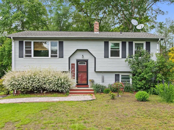 34 Ayers Drive, Canterbury, CT 06331