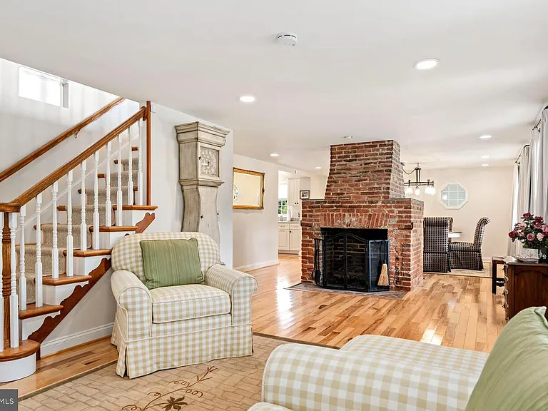 119 Watson Rd — Photo 10