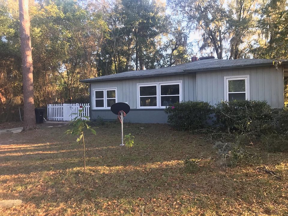 1st image of 1131 NW 24th Ave