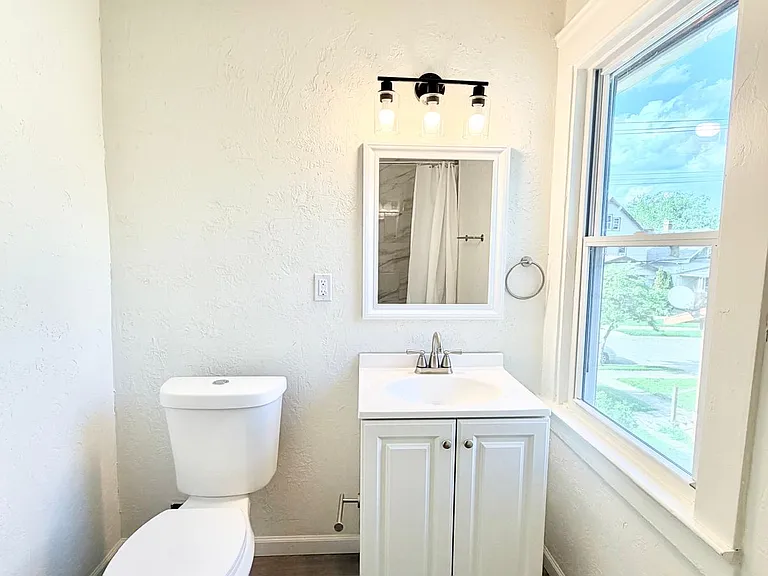 4025 Henritze Ave #2 — Photo 21
