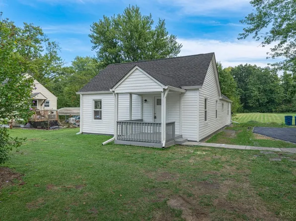226 Chapel Rd, Amelia, OH 45102