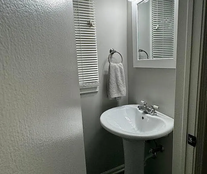 1744 Ridgewood Ave SE — Photo 19