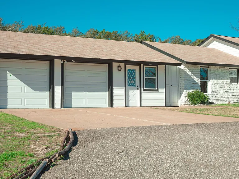 22715 State Highway 71 W — Photo 35