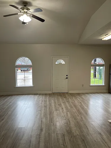 16868 Kempwood Photo 1