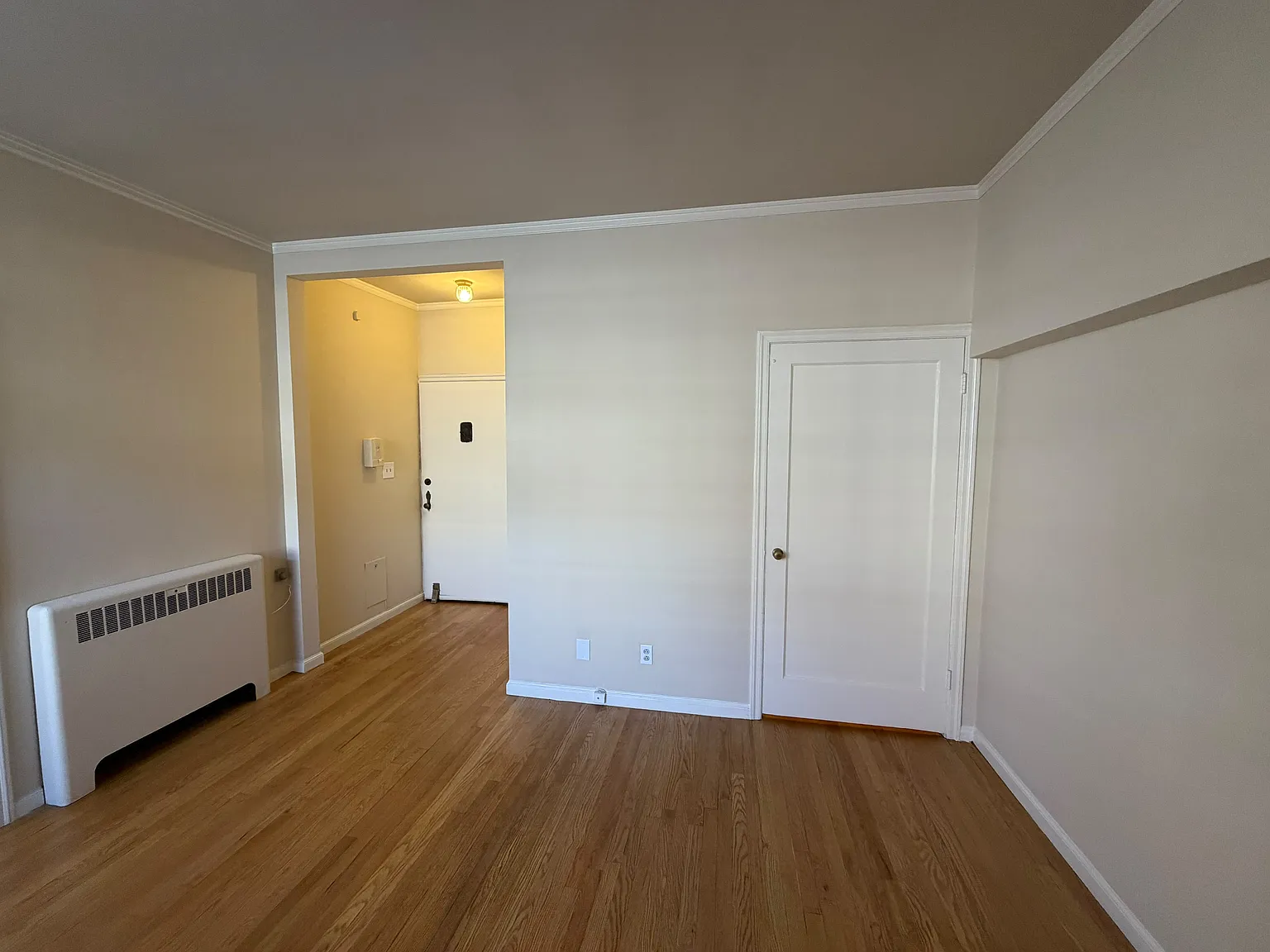 Studio, 600 sqft, $1,550 — Photo 1