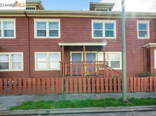 2732 Myrtle St, Oakland, CA 94607