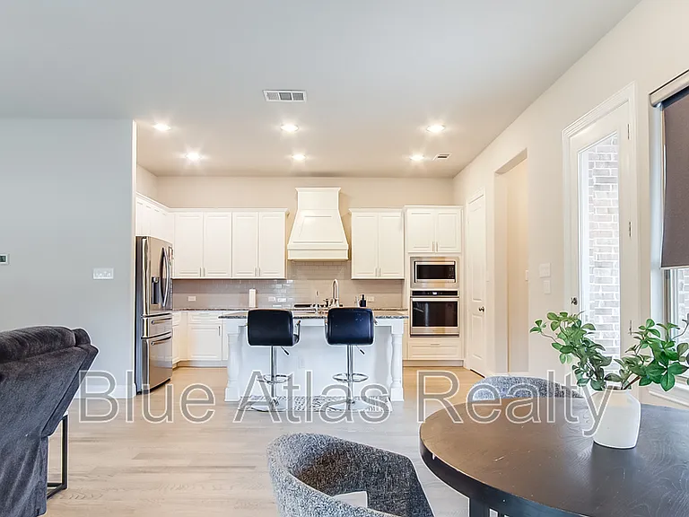 4001 Bear Creek Ct — Photo 4