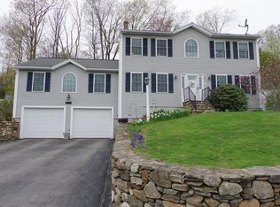 95 Crestwood Dr, Gardner, MA 01440