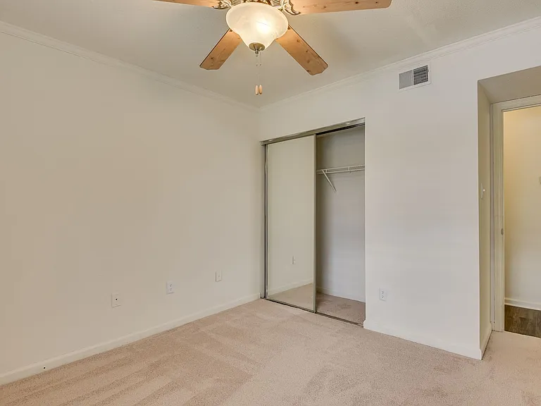 Champions Pines Apartments — Photo 92