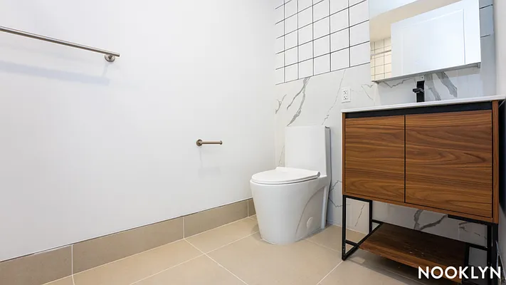 Rented by Nooklyn NYC LLC | media 98