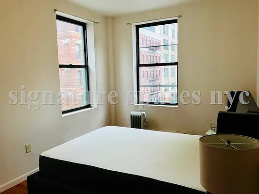 Rented by Signature Spaces NYC Corp | media 12