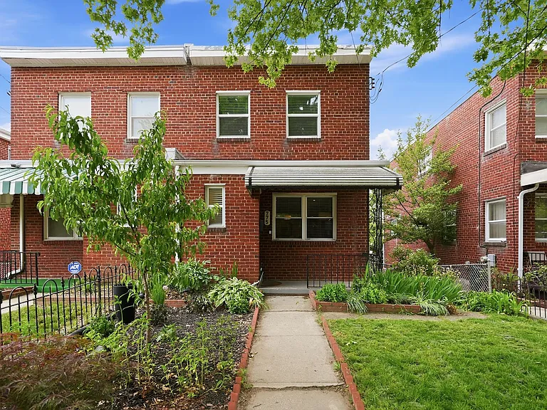 775 Oglethorpe St NE — Photo 29