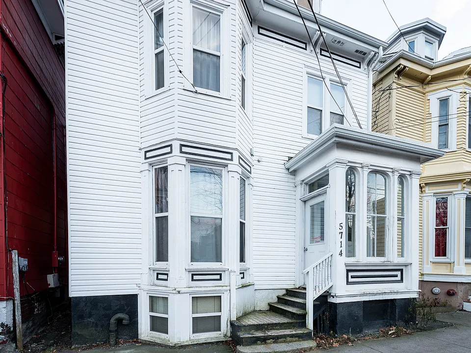 5714 South St #6